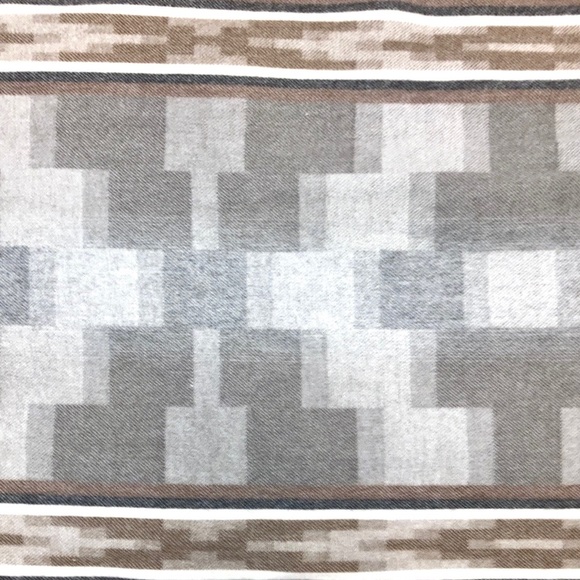 Vintage Cashmink V. Fraas Aztec Print Fringe Gray Winter Scarf - Picture 5 of 5